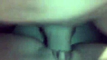 young cuban squirts during anal 😍