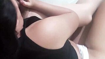 Tremenda Mamada Le Da Mi Novia A Mi Mejor Amigo Aprovechan Que Me Fui A Jugar Futbol Y Terminan Cogiendo Se Graban Para Despu�s Ense�arme El Video Casero Amateur