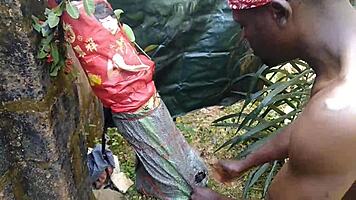 uhh, world's strongest big dick up on stage, makin' me a total slave tonite!