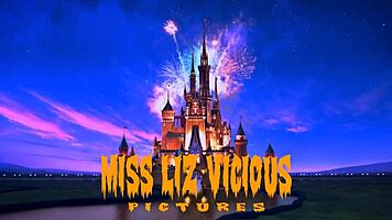 liz vicious sings haters song in frozen animated