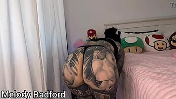 Big Tits Milf Tries Gym Tights in Bedroom