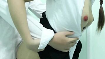 Yo, Thai student gets wild with senior in faculty