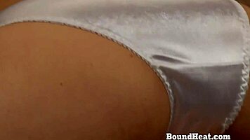 petite blonde kyla keys feels vibrator fucking deeply