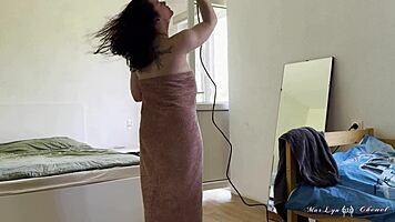 Busty Marlyn Chenel skips date to masturbate with toys