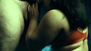 I love blowjobs and make him cum fast as bbw latina