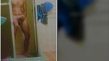 i masturbate in bath until big cumshot