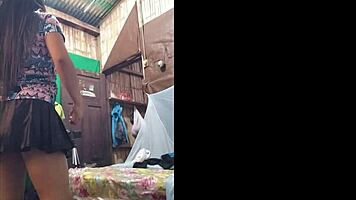 la inquietante historia de fantasias sexuales entre la madrastra y el hijastro ellos lo hacen por diversion y placer porno real casero gratis