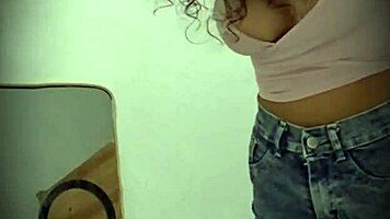 Hidden Camera Catches Colombian Model's Pussy
