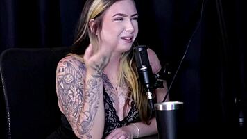 Melhores momentos da alice vasconcelos no papo prive com raphaela savanah - parte 3 watch on sheer red