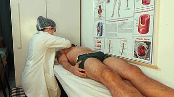 Unforgettable hard-on right in front of the sexy Brazilian nurse