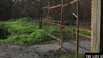 perfect country girl gets herself off hard by the cozy fire