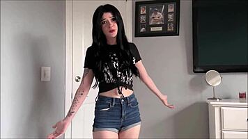 goth ex girlfriend kitty lynn breaks in for wild missionary with alex adams