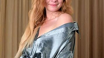 Hazel Ash slips into tight yoga pants and heels for a steamy try-on session