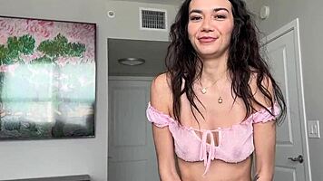 Hey, disciplining teen stepdaughter Sawyer Cassidy in household fantasy with Scott Stark! 😍