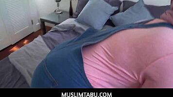 julz gotti shows nicky rebel how to fuck in pov 😈