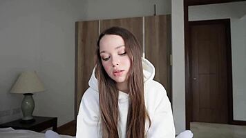 So, my boyfriend bailed, but this young 18+ girl paid for the trip with rough sex