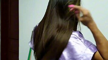 Levantei E Fui Fazer O Café