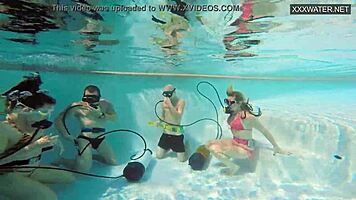 Watch Couple Film Underwater Fucking!