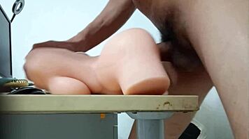 Muscular man with thick cock cums hard in sexy homemade video. This one's for you