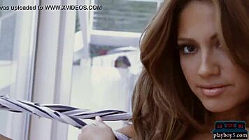 Jennifer Lopez Lookalike Undresses for Playboy Magazine