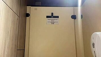 extreme bbw masturbates with anal plug deep in public cum on cam 😈