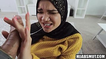 Heartbreaking Muslim Stepsister Sucks Brother's Cock for Money