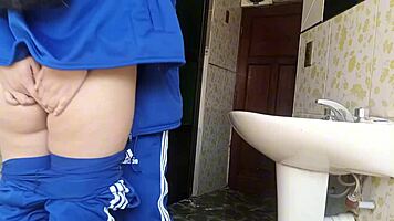 i'm recording the schoolgirl in a quick bathroom encounter at school