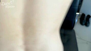 mi vecino me pide azucar y termino con su polla en mi culo y su semen en mi boca y ojo