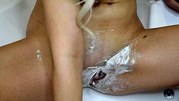 Unshaven Pussy Shaving Close-Up POV
