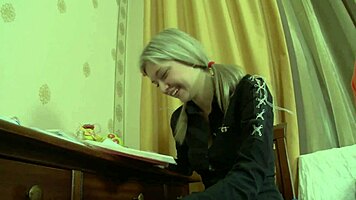 Tatyana Konovalova gets her ass opened