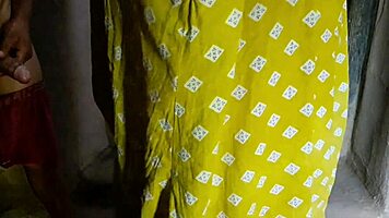 Desi NRI Gets Pounded Hard by Her Boyfriend in Steamy Session