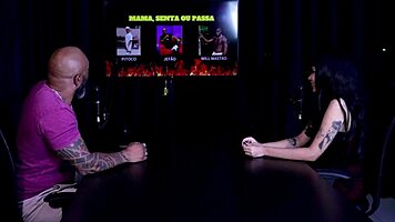 respondeu quem ela mama senta ou passa