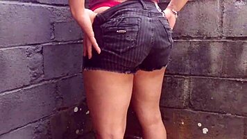 rica enculada rapida detras de la casa de sus padres con el primo