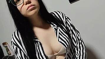 I meet Estefani at the mall and we end up with rimjob and ass licking