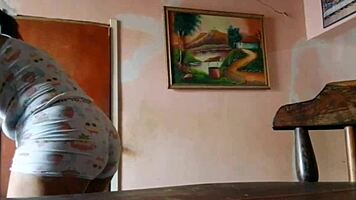 Morena Latina De Gran Culo Seduce A Su Padrastro