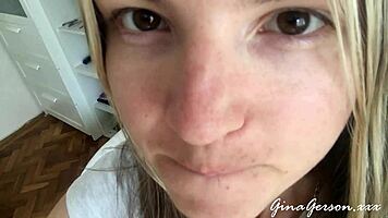 Tongue saliva throat fetish, wanna see this skinny blonde get wild? 😏