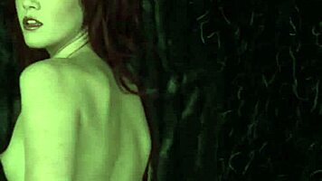 Elle Alexandra Fingers Pussy Deep?