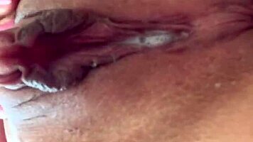 dando pro pauzudo no quintal de casa