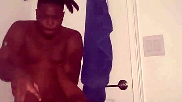 Wanna Bang Me In The Shower?