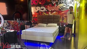 fomos em um motel curtimos e gozamos gostoso fazendo minha esposa de putinha de macho