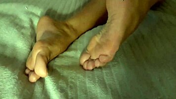 i love my girlfriends beautiful little 18+ feet in taboo massage 😘