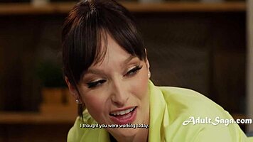 Lexi Luna and Anna Claire Clouds unleash neighborly pleasures with Rion King in the garage 😏