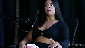 i compilados da val mineirinha no bora cast com bruna carlos watch on sheer red