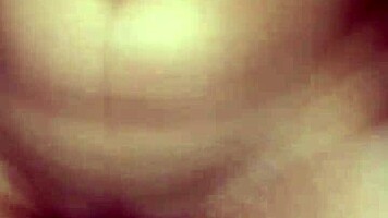 video casero con mi cu�ada despechada llego de argentina y solo quiere follar por despechada que rico monta la lleno toda hermoso co�ito humedo