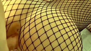 Me Encanta Calentarle La Polla Antes Que Me Folle