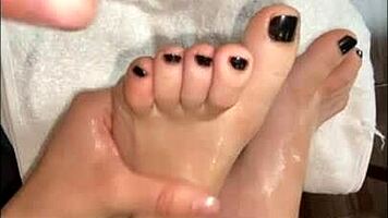 talking to followers showing my feet