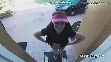 Pizza And Blowjob Delivery For Money!