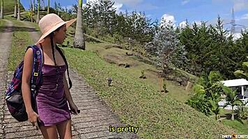 i fuck blind mans daughter next to him