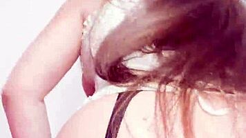 Madrastra anal puta masturbates with hijastro while husband works, loving virtual sex as beautiful latina zorra.