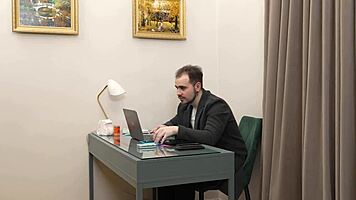 Slut Pleases Boss With Blowjob Cum